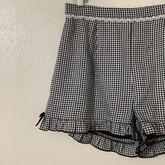 Dear My Love Houndstooth J Fashion Kawaii Coquette Lacey Culottes Shorts M/L - Picture 2 of 8